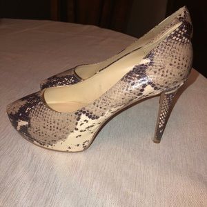 💫SALE💫 Nine West platform pumps 🌟EUC🌟